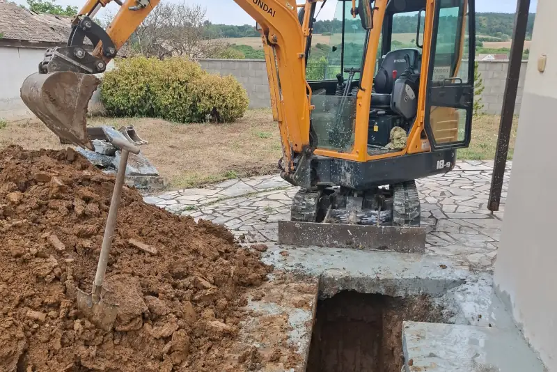 Výkop poruchy vodovodnej prípojky.